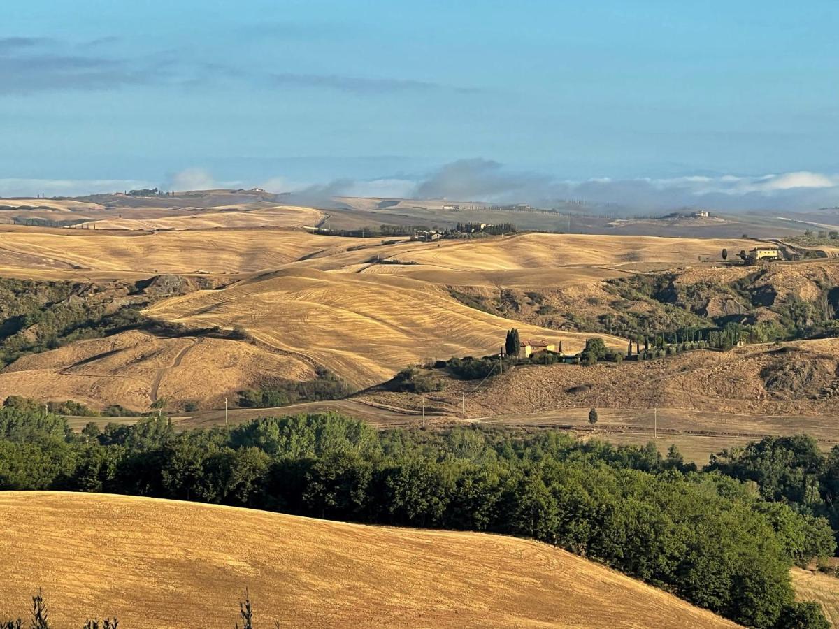 הוילה פיינצה Fattoria Monastero Sant'Anna In Camprena מראה חיצוני תמונה