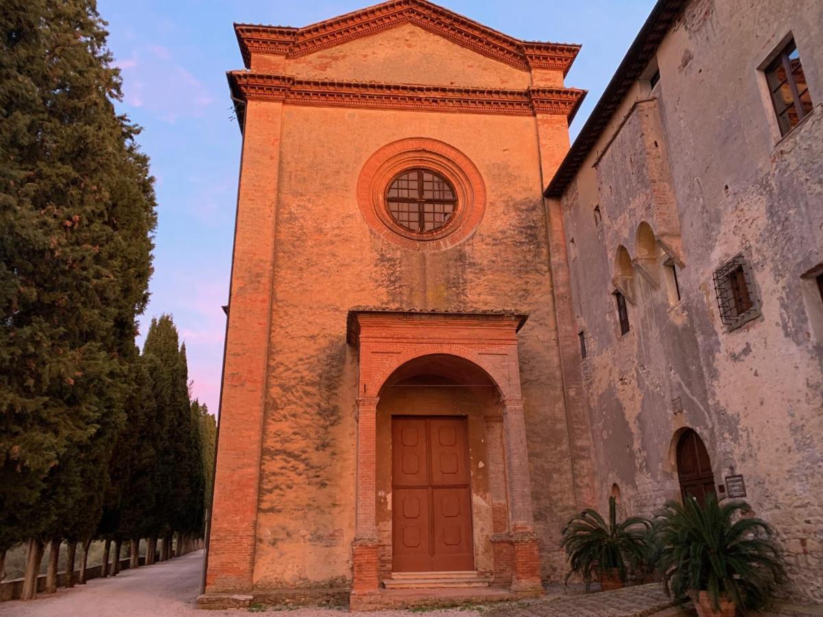 הוילה פיינצה Fattoria Monastero Sant'Anna In Camprena מראה חיצוני תמונה