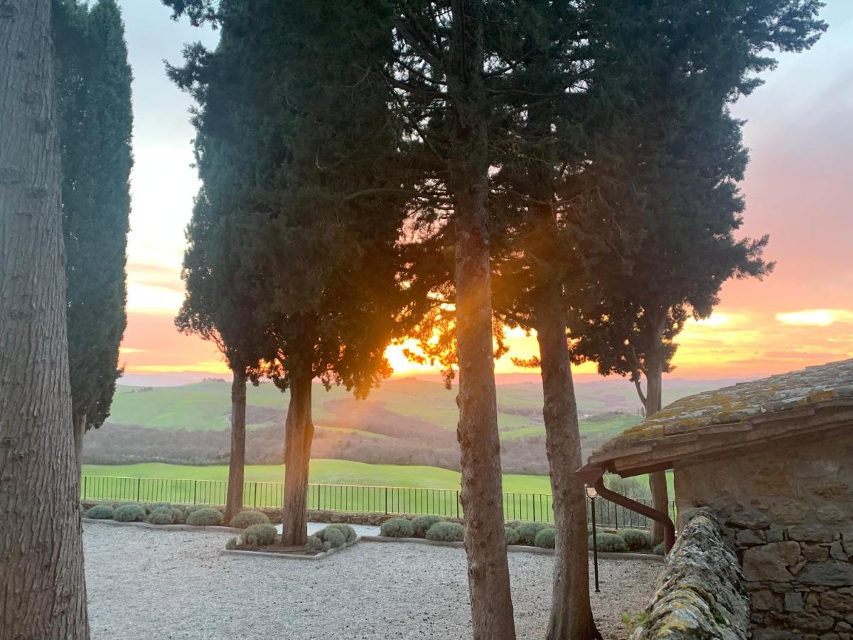 הוילה פיינצה Monastero Sant'Anna In Camprena מראה חיצוני תמונה