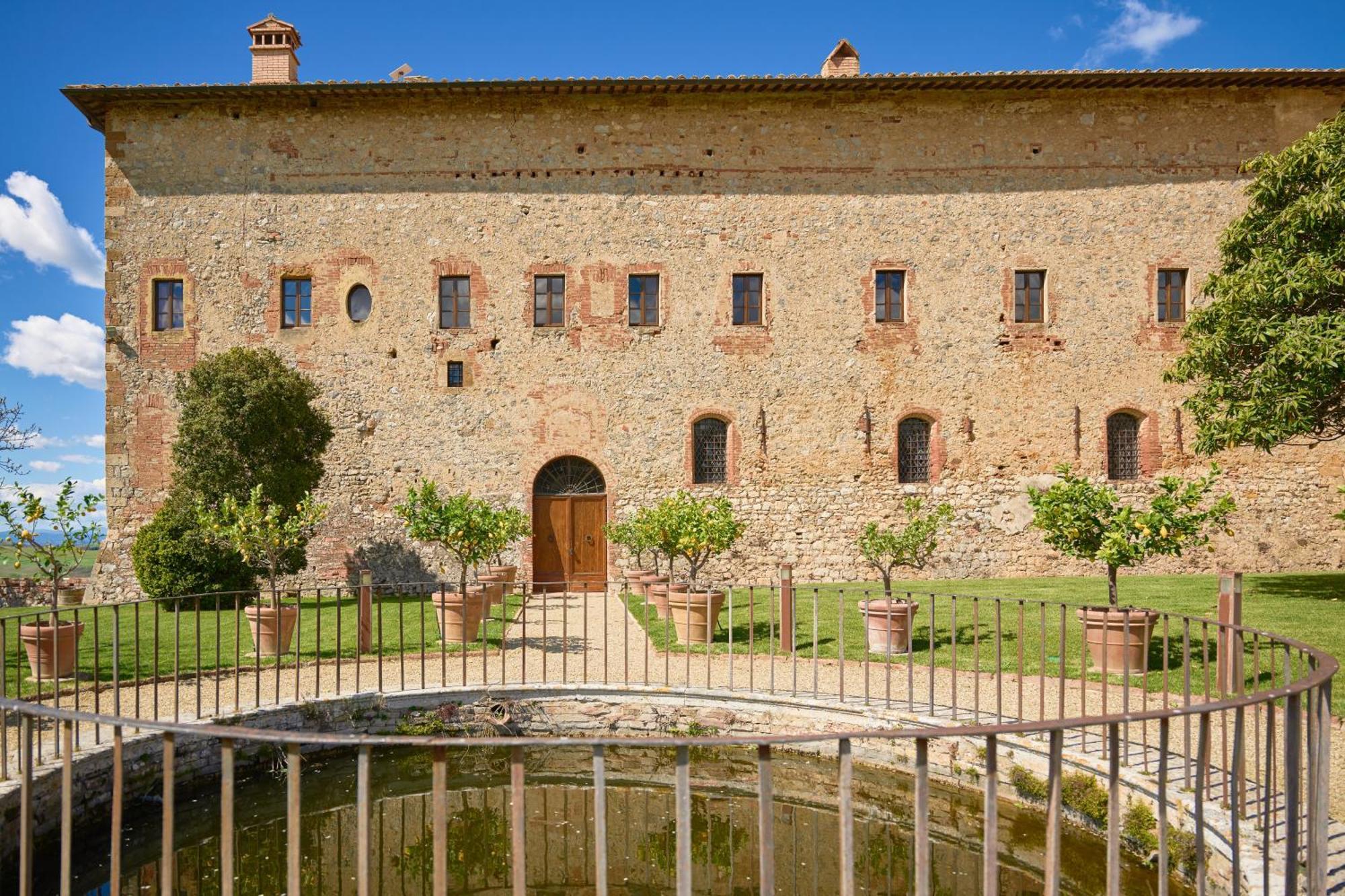 הוילה פיינצה Monastero Sant'Anna In Camprena מראה חיצוני תמונה